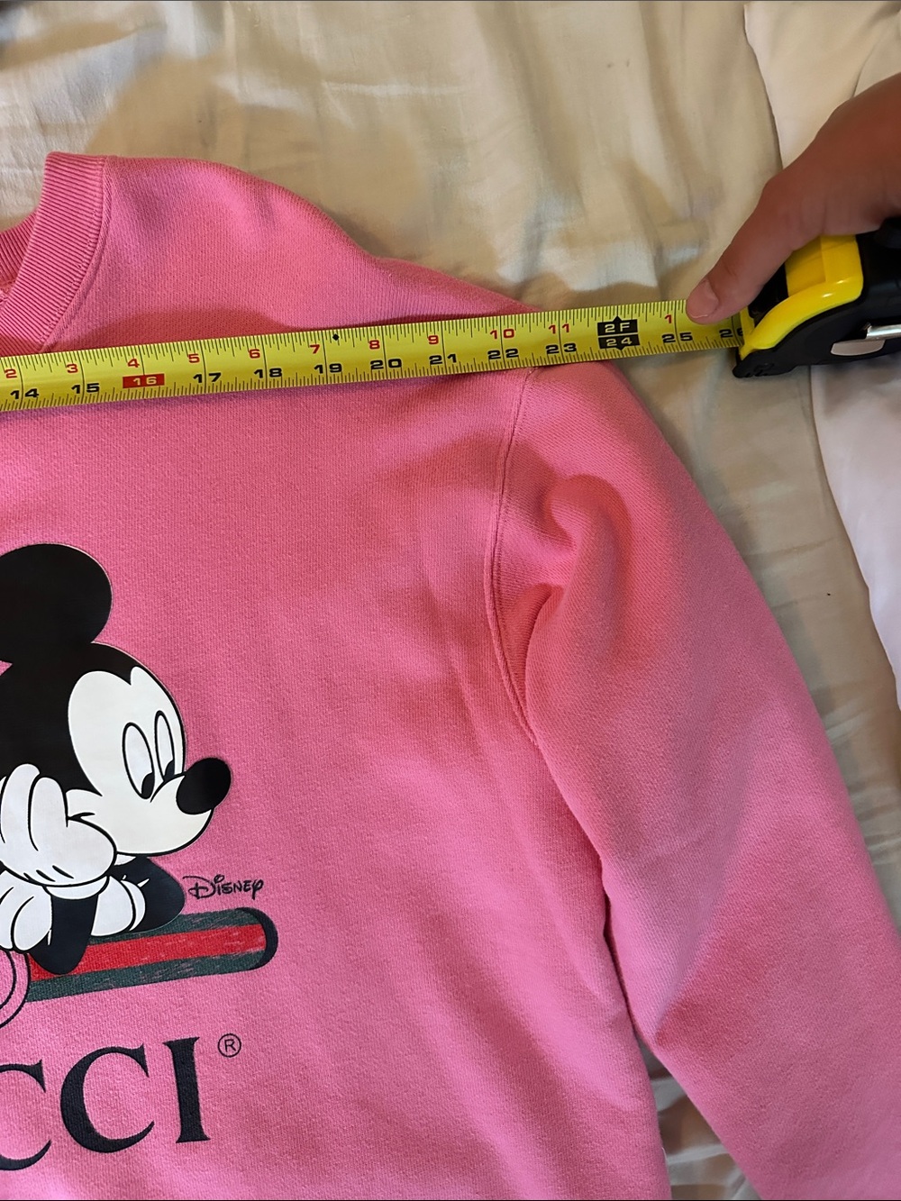 Gucci x Disney collab sweatshirt - Picture 14 of 15
